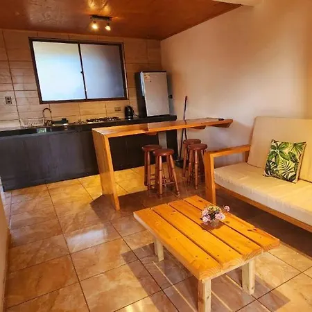 Apartamentos Tupuna Lodge Hanga Roa Exterior photo