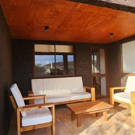 Apartamentos Tupuna Lodge Hanga Roa Exterior photo