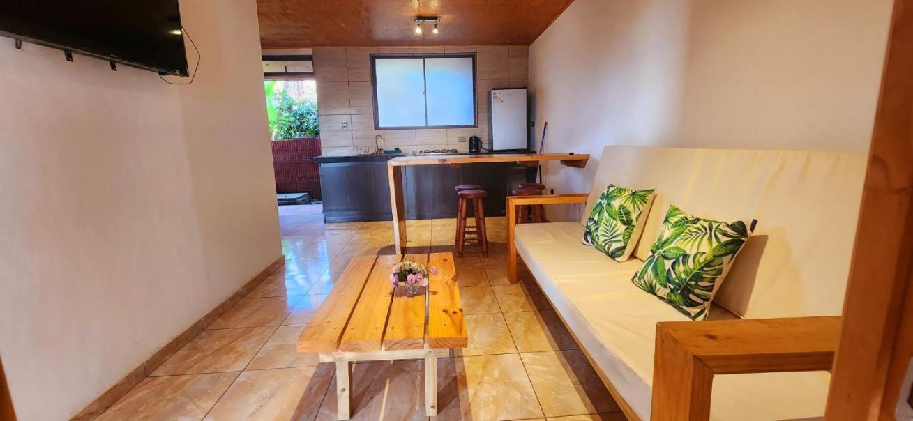Tupuna Apartment *